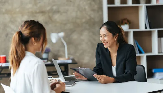 woman opening a checking account